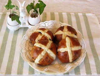 hotcross.jpg